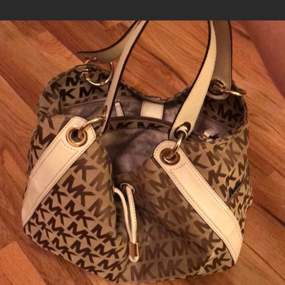 Michael Kors shoulder bag
New with tags